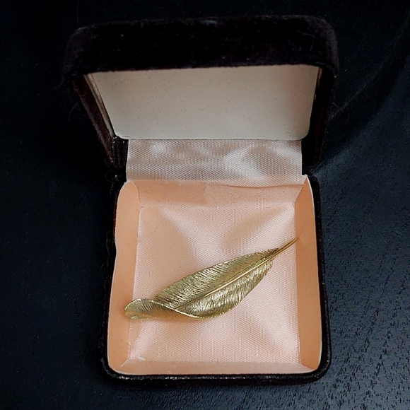 Vtg 8 gm 14k brushed solid gold modernist Brooch - Picture 3 of 10